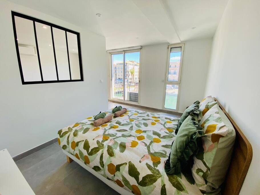 "Royal" Magnifique Appartement Avec Vue Sur Le Cadre Royal سُت المظهر الخارجي الصورة